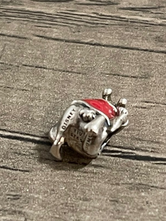 Pandora Disney Alice in Wonderland White Rabbit charm - Picture 4 of 6
